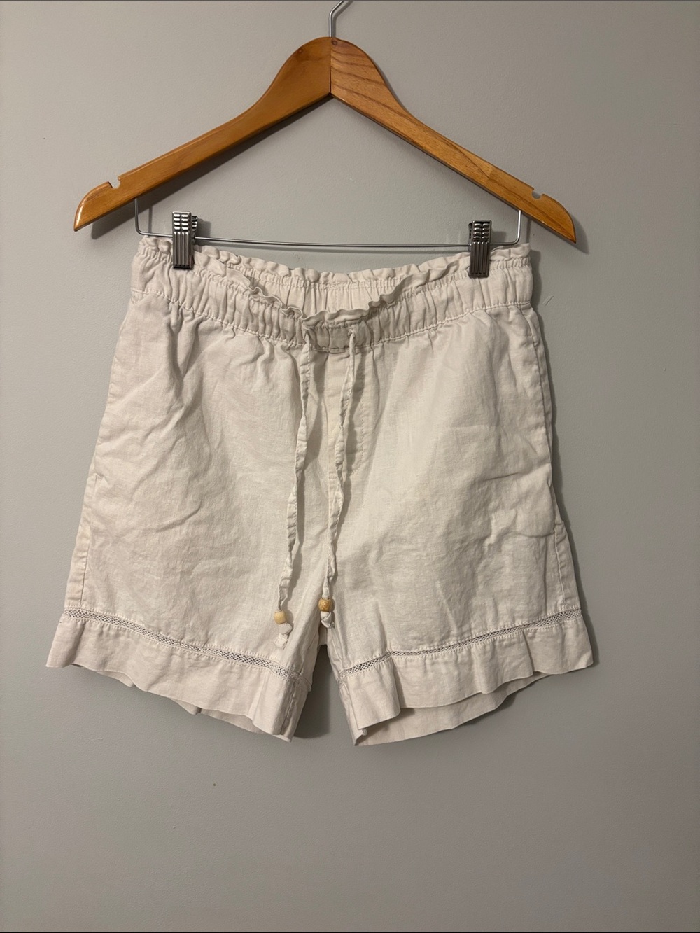 Joe Fresh Cream Ruffle-Hem Linen Shorts
